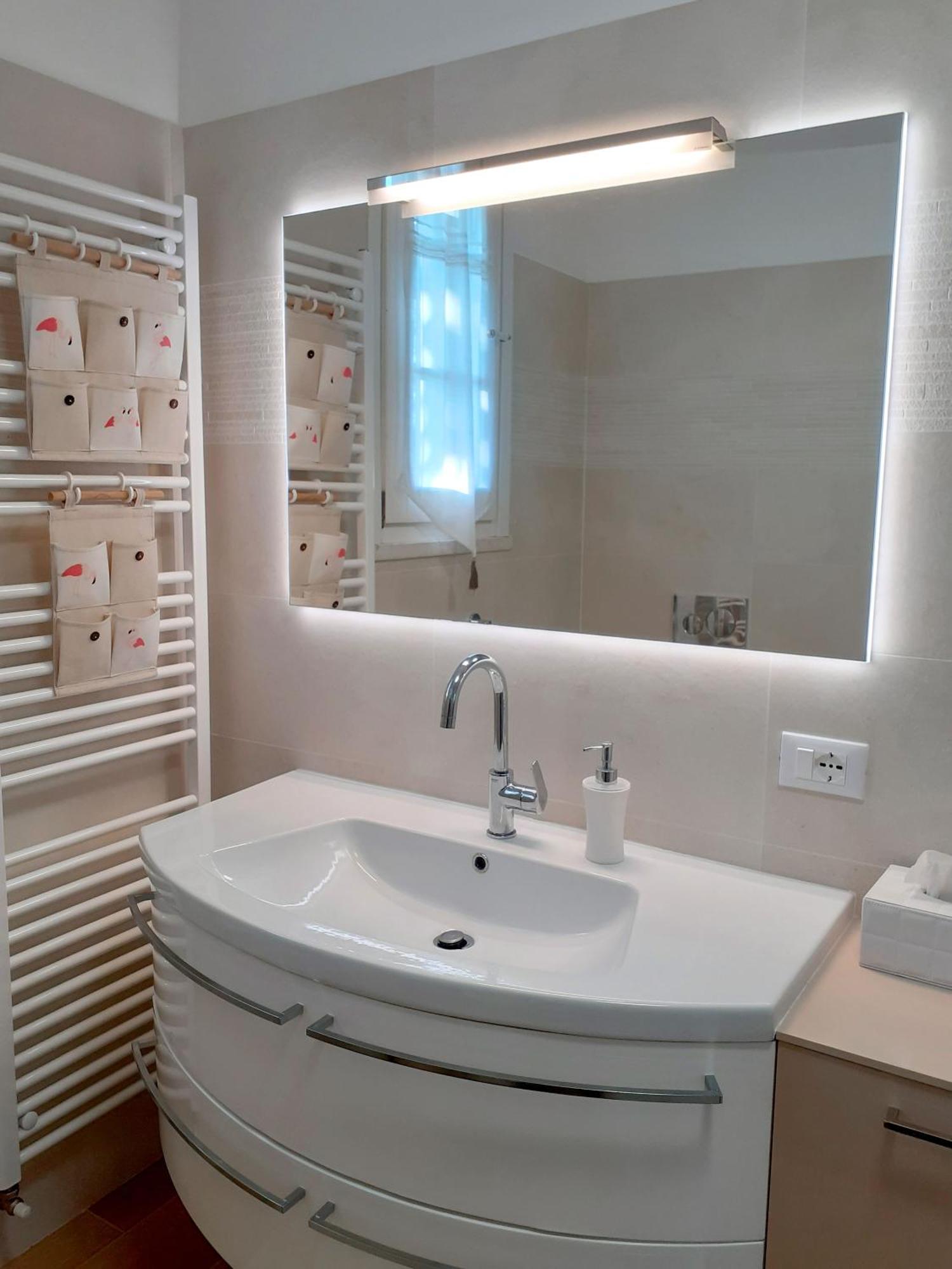 Villa Bruna チェゼナーティコ 部屋 写真